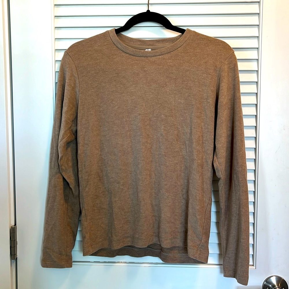 Basic Brown Long-Sleeve Shirt